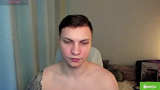 Snapshot of handsome_guy01 chatting on 05.18.26 handsome guy01 online show from 05.18.26