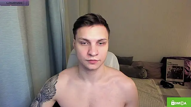 Snapshot of handsome_guy01 chatting on 05.27.26 handsome guy01 online show from 05.27.26
