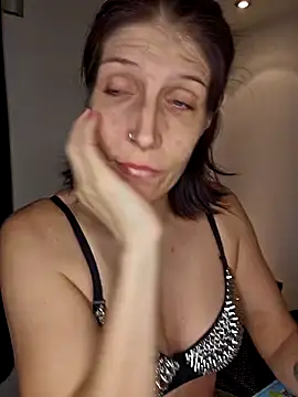 Lenchen  online show from 12.19.24