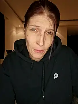 Lenchen  online show from 12.21.24