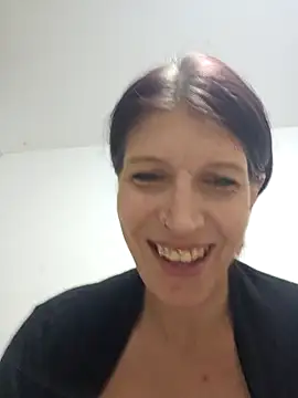 Lenchen  online show from 01.19.25