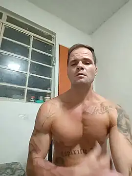 Snapshot of Giricotta chatting on 05.19.26 Giricotta online show from 05.19.26
