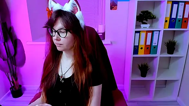 CarolGiggly online show from 10.15.25