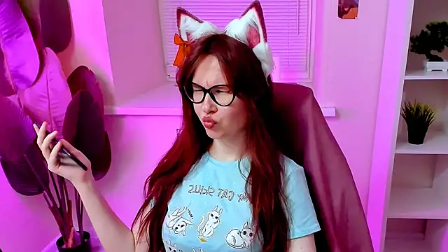 CarolGiggly online show from 04.15.26