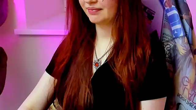 Snapshot of CarolGiggly chatting on 05.03.26 CarolGiggly online show from 05.03.26