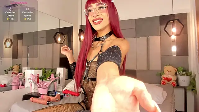 BritannyClaire online show from 10.08.25