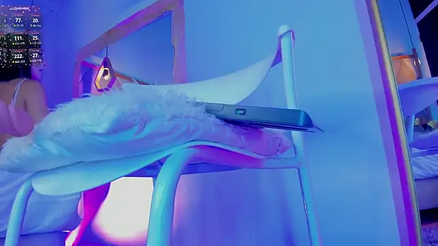 BritannyClaire online show from 04.02.26