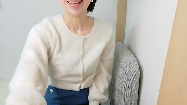 Hana-tan online show from 02.11.26
