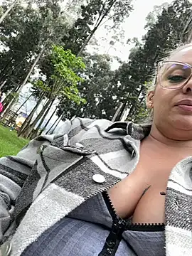 Snapshot of Aligoldbottom chatting on 12.07.24 Aligoldbottom online show from 12.07.24