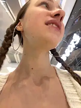 Lia  Love online show from 12.30.24