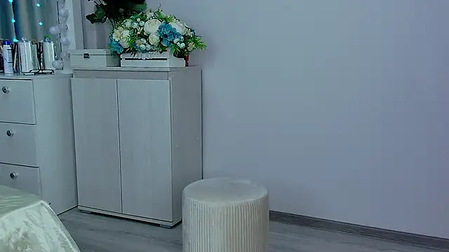 honey yani online show from 03.17.25