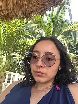 Snapshot of Kay_LustyWife chatting on 01.25.25 Kay LustyWife online show from 01.25.25