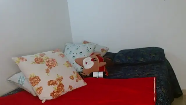 Vanessa Aniston online show from 09.23.25