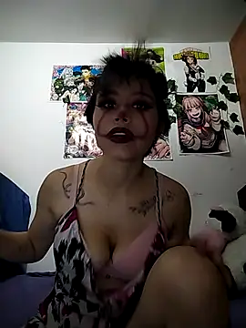 Alexandra 65 online show from 10.18.25