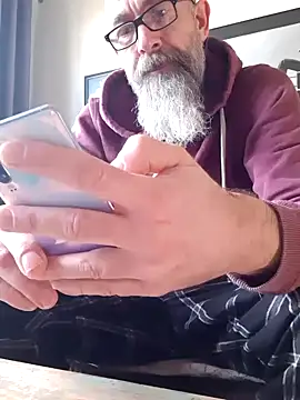 Snapshot of Kingsscepter chatting on 02.12.25 Kingsscepter online show from 02.12.25