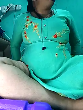 hotty manisha online show from 11.30.25