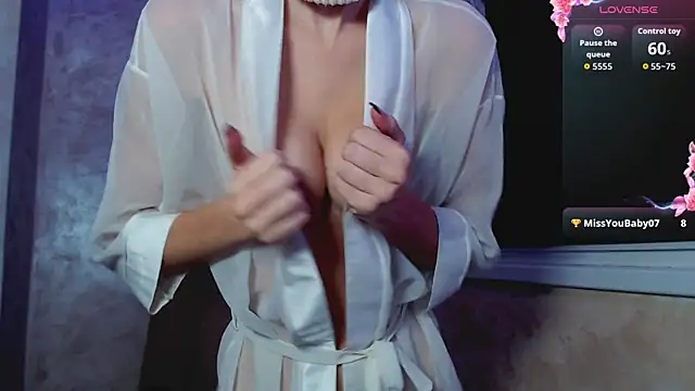 Domiiiniiicana online show from 09.10.25