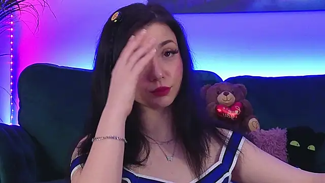 Snapshot of AveryWillow chatting on 02.10.26 AveryWillow online show from 02.10.26