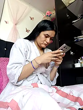 Hanna Kinsley online show from 03.12.25