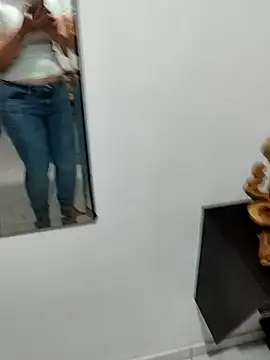  Prinscarlet  online show from 12.25.24