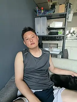 Snapshot of tuki_fu chatting on 07.21.26 tuki fu online show from 07.21.26