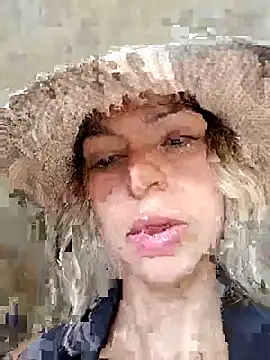 Snapshot of Karolgood3 chatting on 06.29.26 Karolgood3 online show from 06.29.26