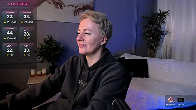 Snapshot of Nika_Smit chatting on 02.28.25 Nika Smit online show from 02.28.25