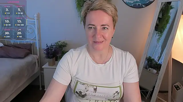 Nika Smit online show from 06.05.26