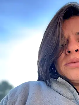 NATHALIA-28  online show from 10.15.25