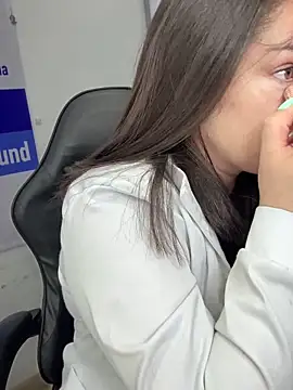 NATHALIA-28  online show from 03.18.26