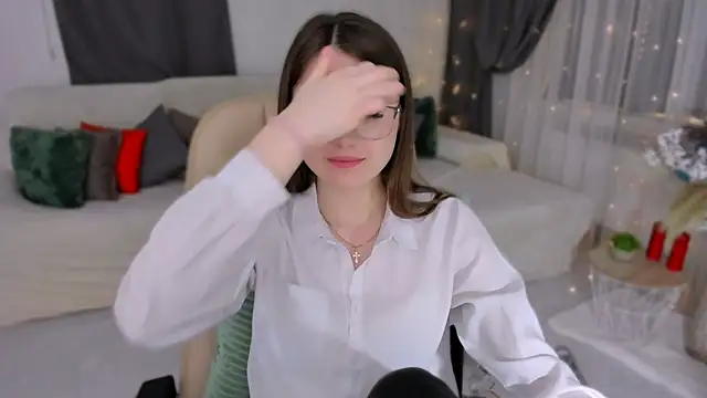 SereneFlame online show from 02.03.25