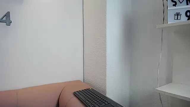 1Sloppy Fox4 online show from 12.15.25