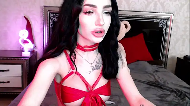 NancyLovee  online show from 12.28.24