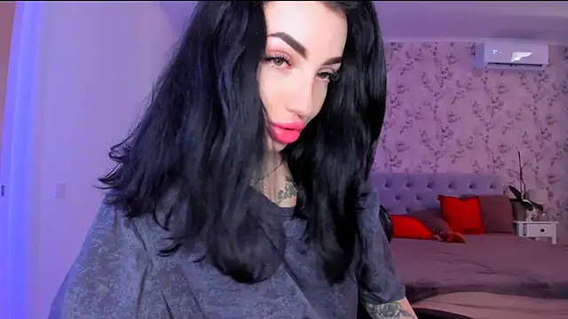 Snapshot of NancyLovee_ chatting on 06.27.26 NancyLovee online show from 06.27.26