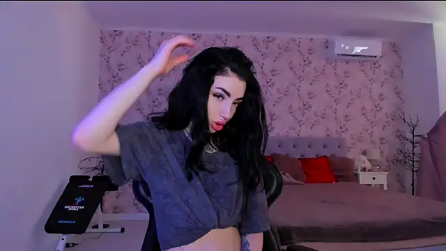 Snapshot of NancyLovee_ chatting on 06.30.26 NancyLovee online show from 06.30.26