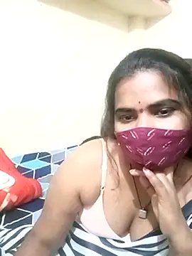 Snapshot of anitha906 chatting on 01.04.25 anitha906 online show from 01.04.25