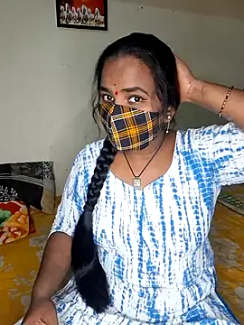 Snapshot of anitha906 chatting on 02.01.25 anitha906 online show from 02.01.25