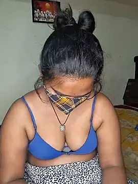 Snapshot of anitha906 chatting on 02.07.25 anitha906 online show from 02.07.25