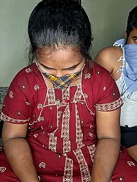 Snapshot of anitha906 chatting on 03.11.25 anitha906 online show from 03.11.25