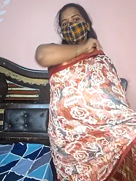 Snapshot of anitha906 chatting on 10.13.25 anitha906 online show from 10.13.25