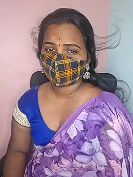 Snapshot of anitha906 chatting on 10.22.25 anitha906 online show from 10.22.25