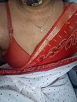 Snapshot of anitha906 chatting on 11.19.25 anitha906 online show from 11.19.25