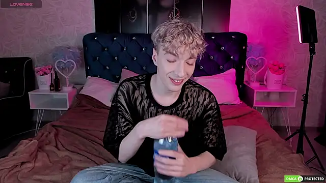 TrevorBenson online show from 11.06.25