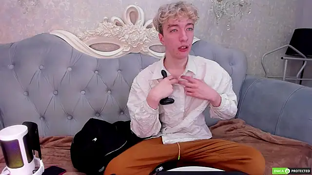 TrevorBenson online show from 12.03.25