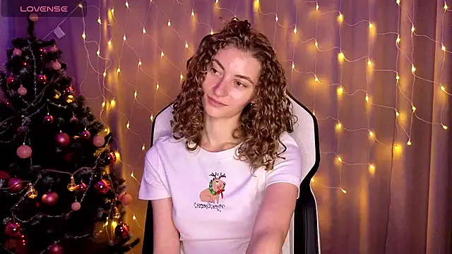 lady curls online show from 12.13.24