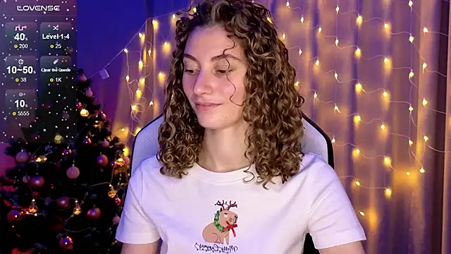 lady curls online show from 12.19.24