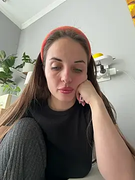 AmiLavs online show from 04.08.26