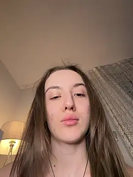 EmilyWi  online show from 02.25.26