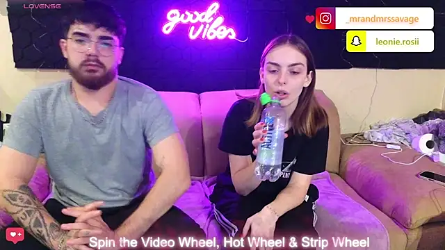 MrAndMrsSavage online show from 01.07.25