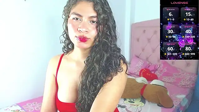 Cynthia hazel online show from 09.26.25